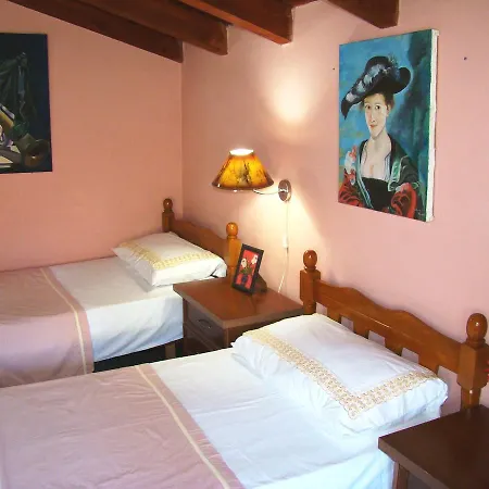 Bed & Breakfast Woman Center 3*