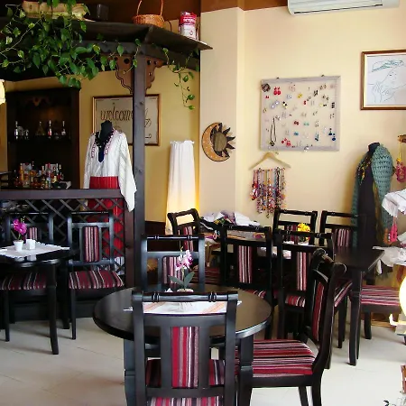 Woman Center 3*