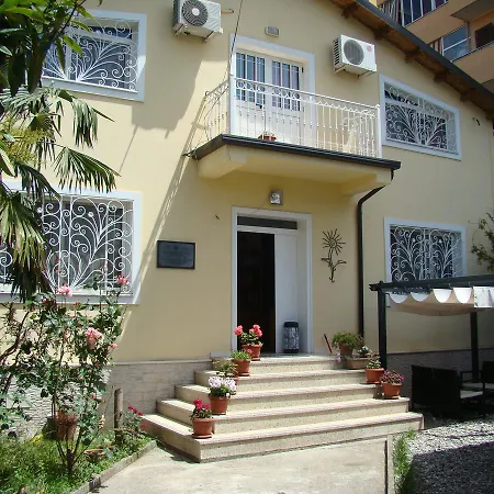 Woman Center